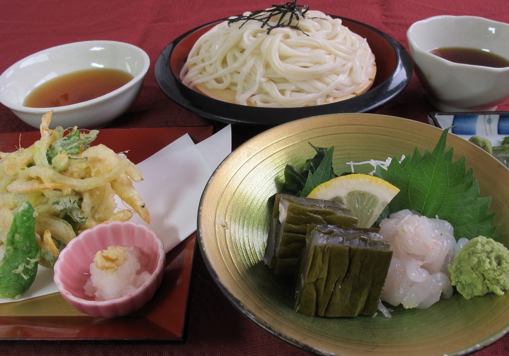 海津屋氷見うどん御膳